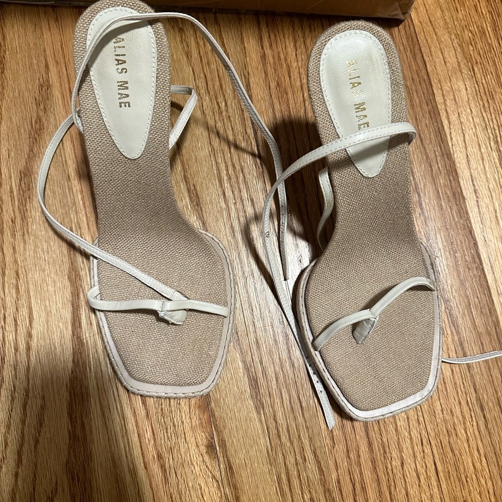 Alias Mae Heels